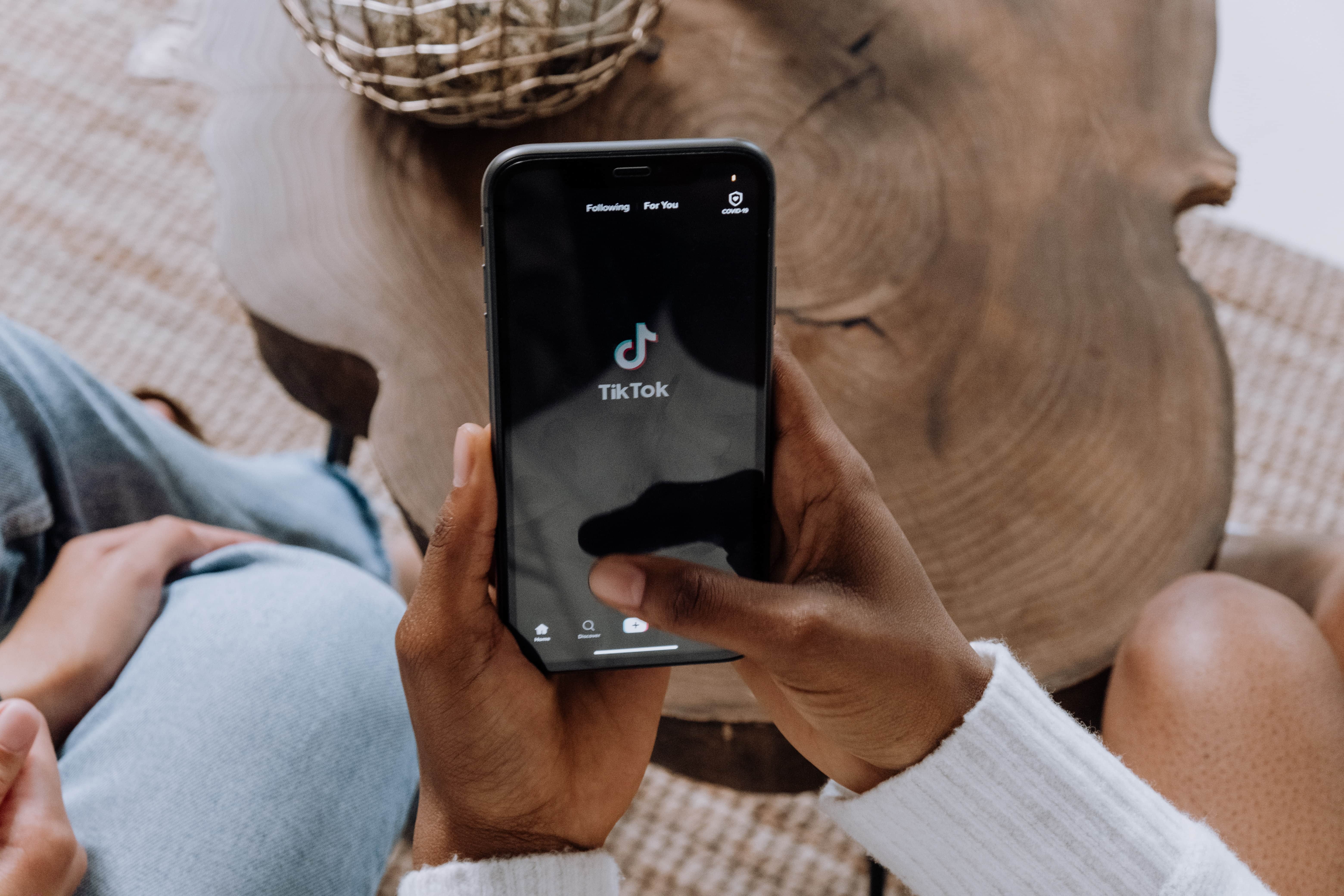 ■TikTok已成為全球下載次數最多的社群軟體(截自 / Pexels)